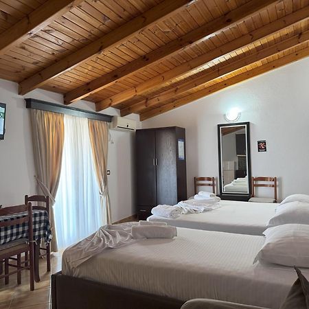 קסאמיל Garden Villa Veli מראה חיצוני תמונה
