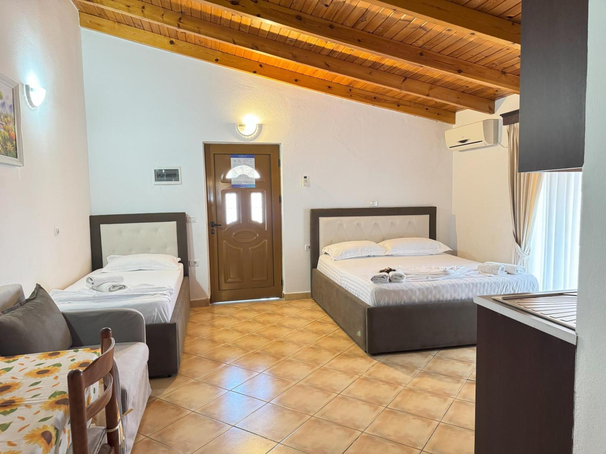 קסאמיל Garden Villa Veli מראה חיצוני תמונה